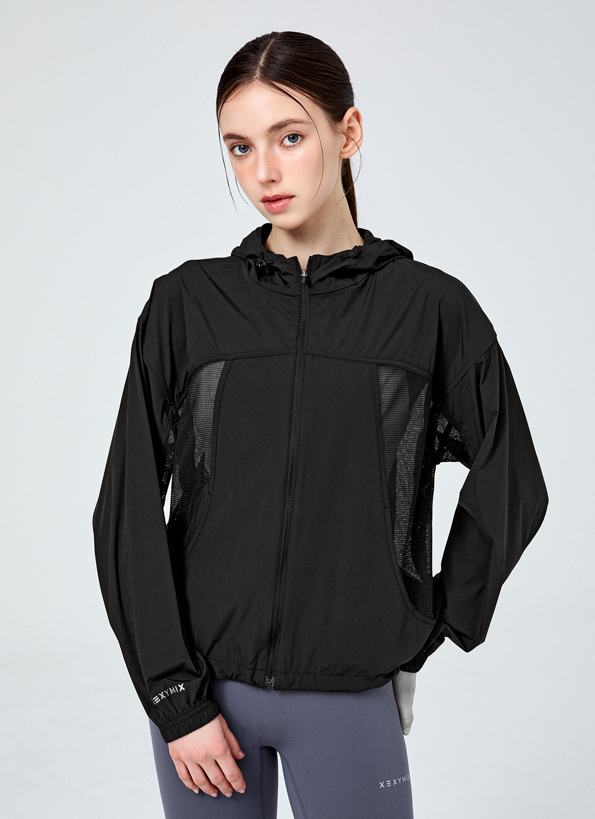 Airy Mesh Hood Crop Windbreaker