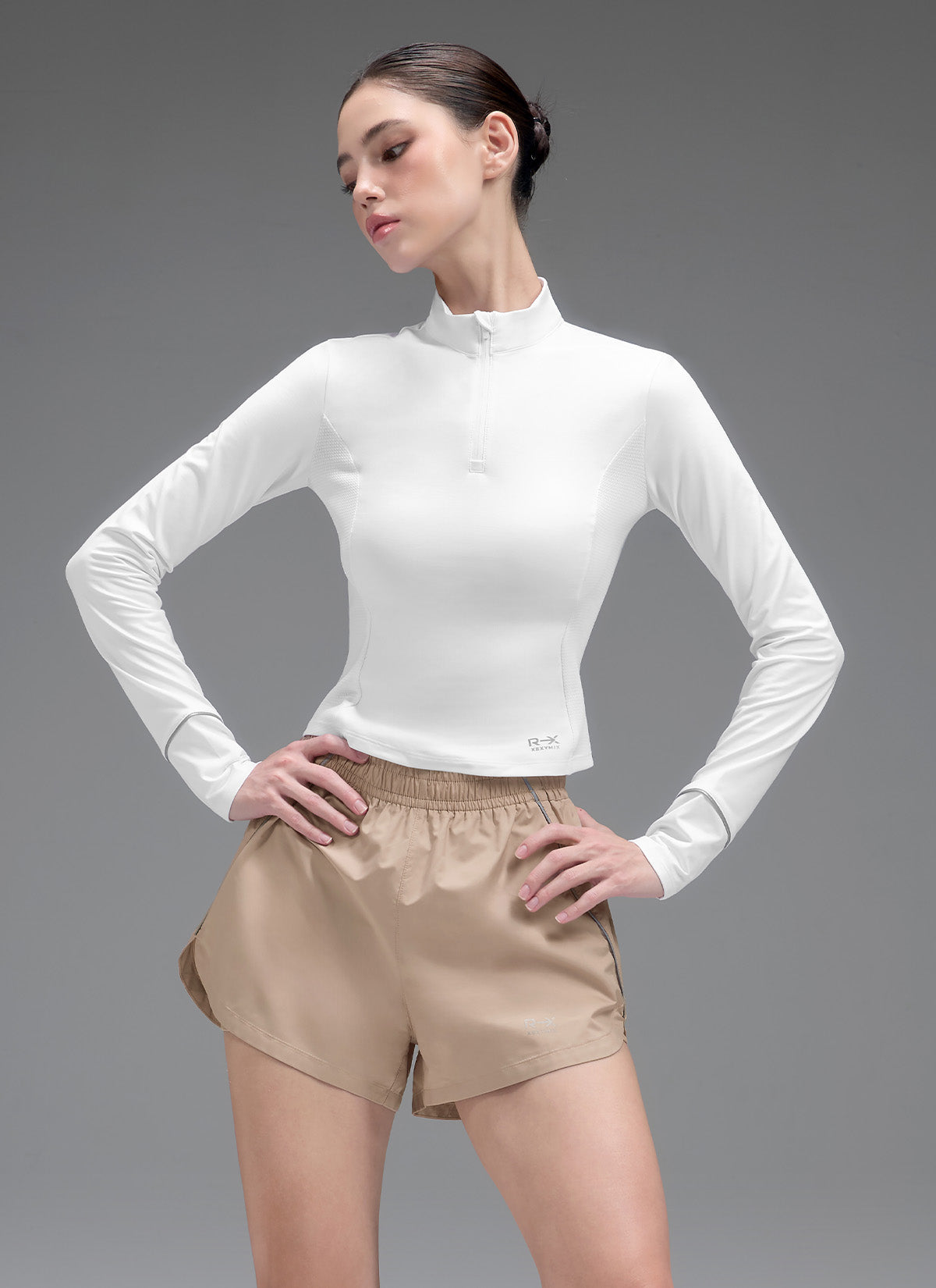 RX Brushed Finger-Hole Half Zip-up