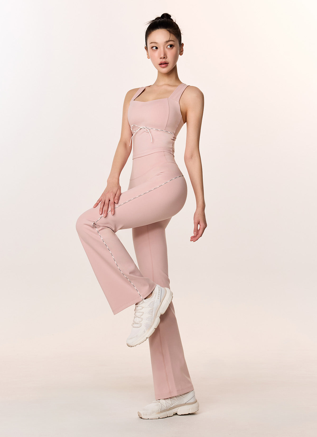 Comfort Fine Logo Piping Bootscut Pants