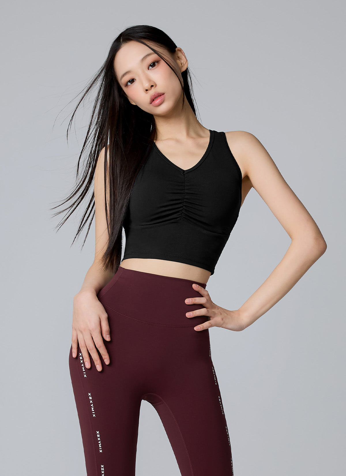 Black Label Signature Power Rise Shirring Cropped Top