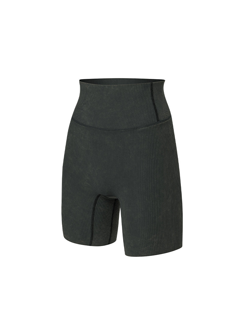 Washing Yellow Black