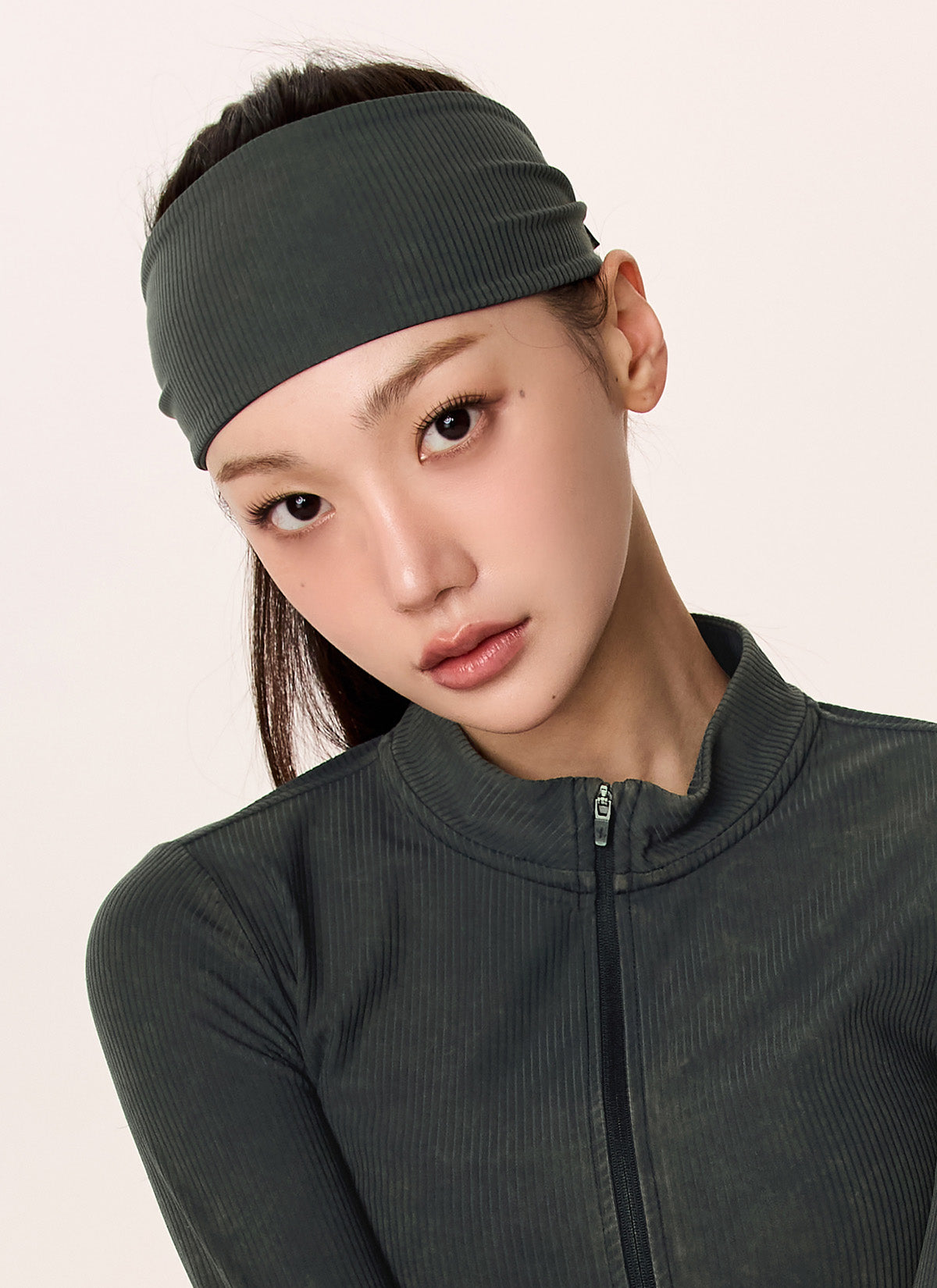 Washing Yellow Black