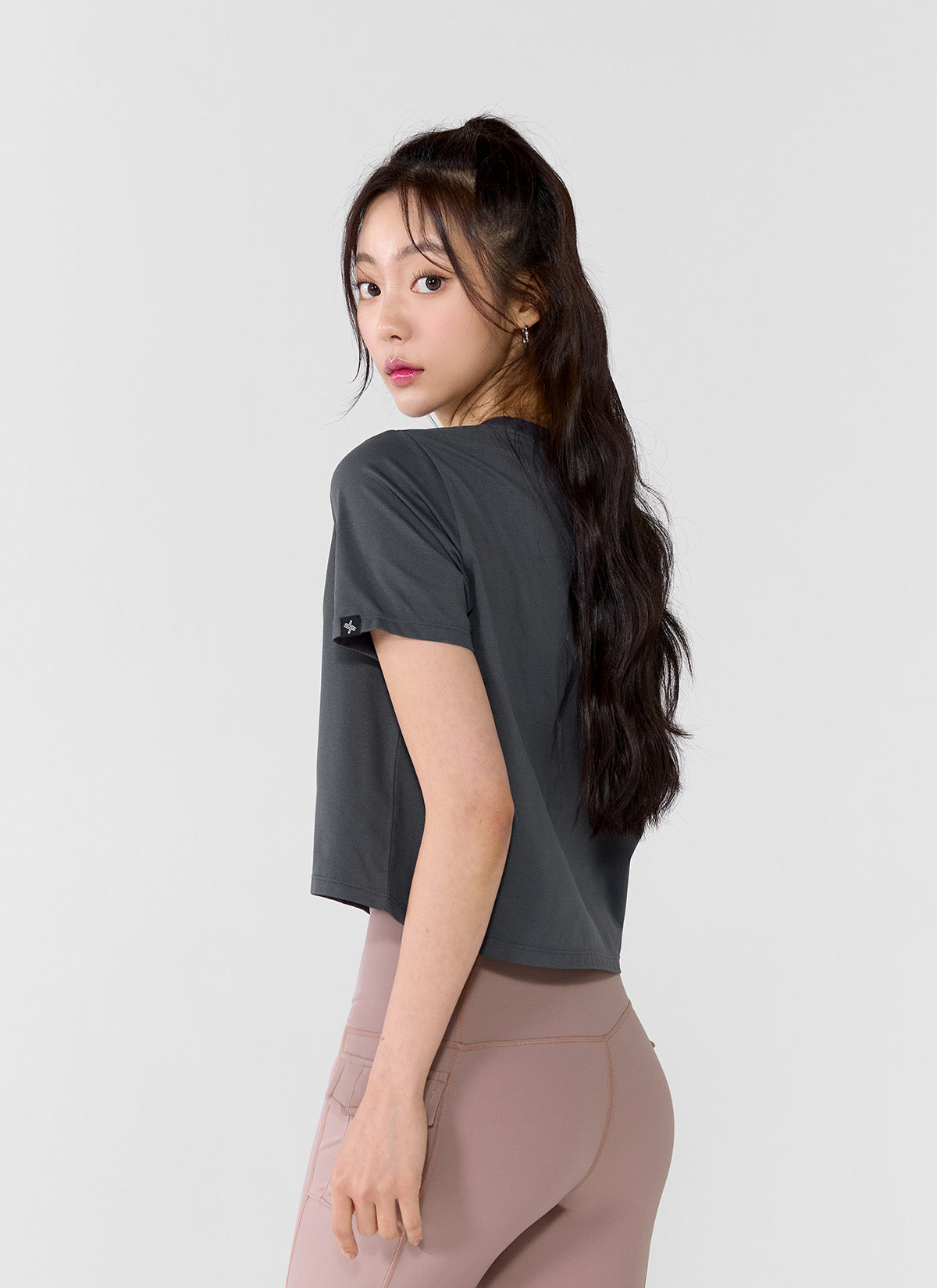 Basic Stretch Crop T-shirts