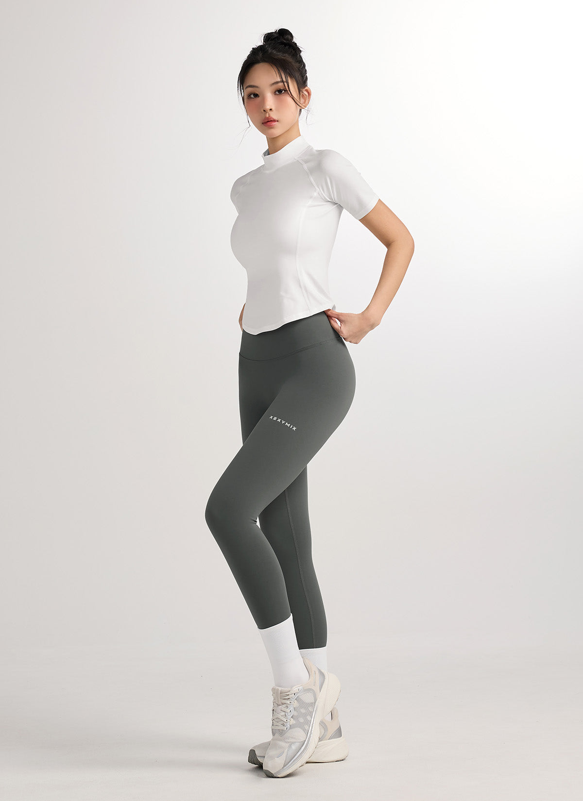 黑色標籤360N羊毛襯裡的綁腿