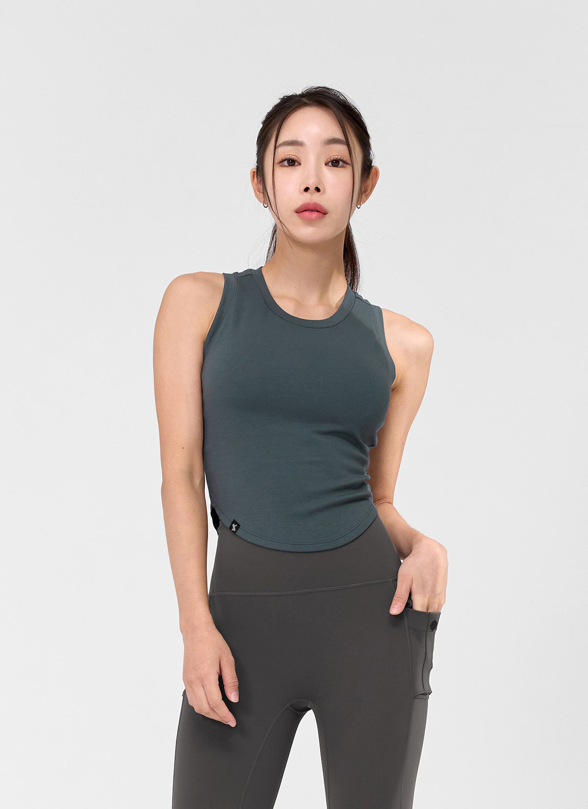 Soft Tension Crop Sleeveless